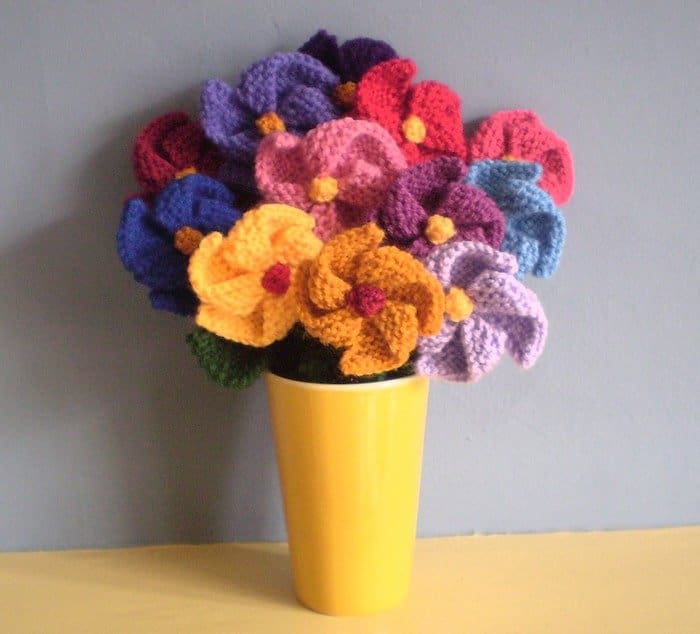 How to Knit a Flower for Beginners Step by Step Guide