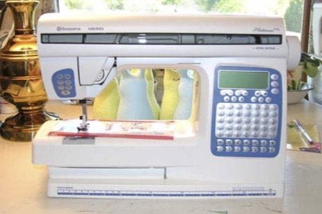 Husqvarna viking sewing machine